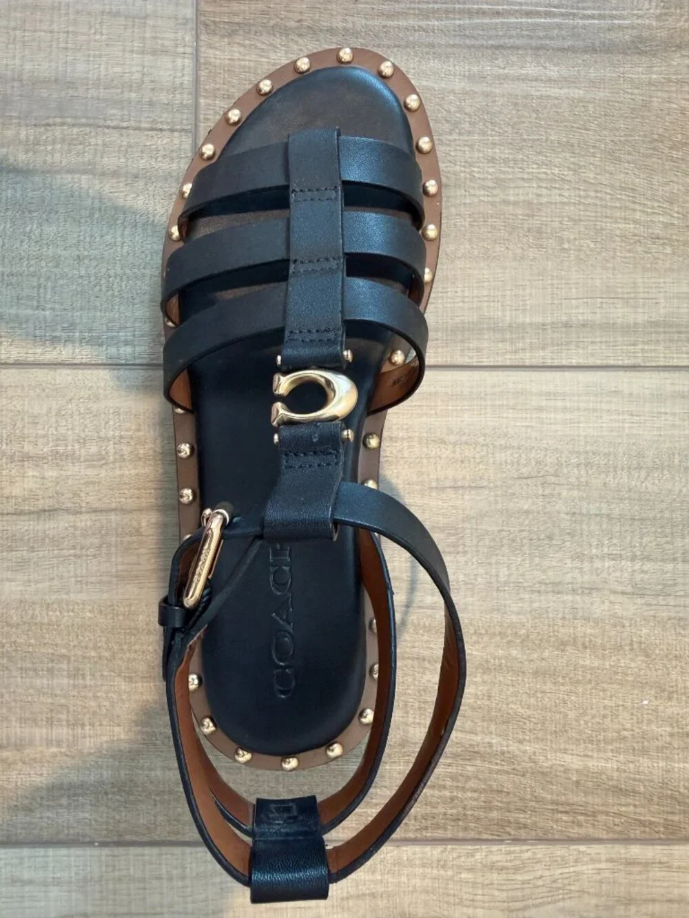 Coach Black Leather Studded T-Strap Sandals Size 6.5 – Excellent Condition